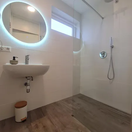 Апартаменты Schelp 5 Personen - Zeezand Recreatie